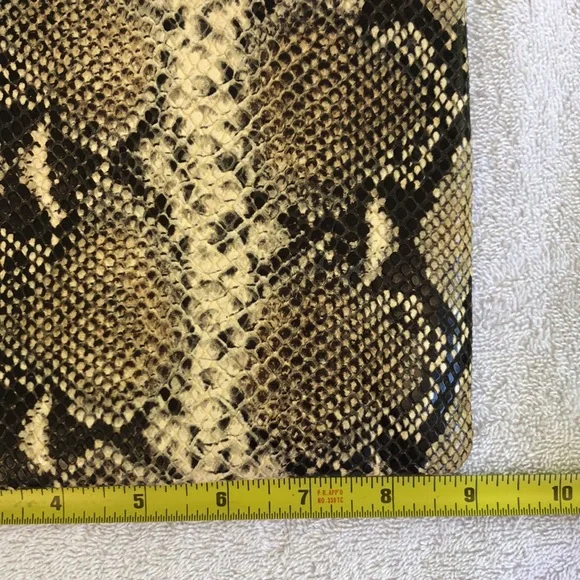 Madewell Leather clutch zipper closure snakeskin design change purse 7 card slot - Picture 6 of 7